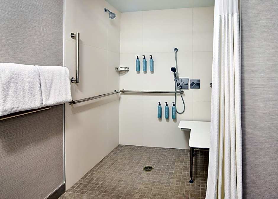 Courtyard by Marriott Fort Collins