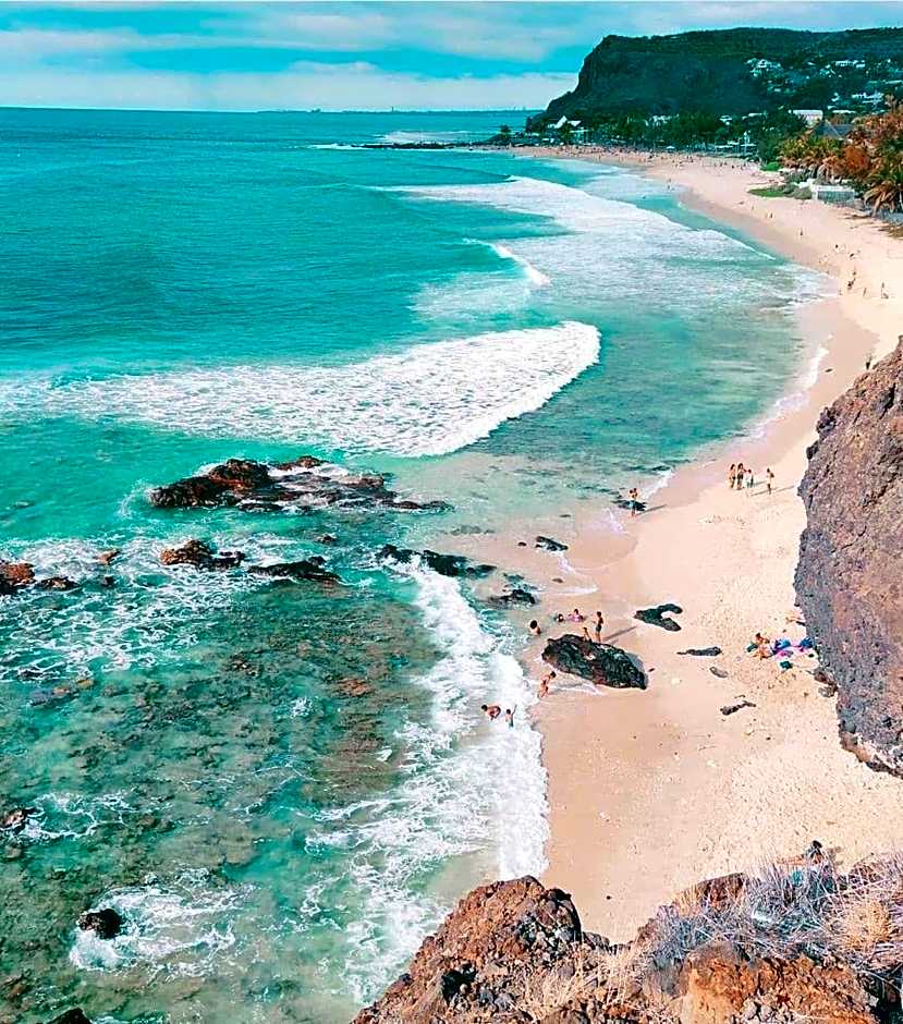 Appart Alexina, 2mn à pieds de la plage de BOUCAN-CANOT