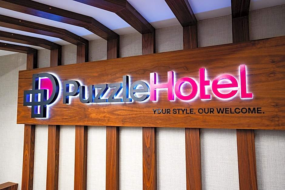 Puzzle Hotel Airport Frankfurt
