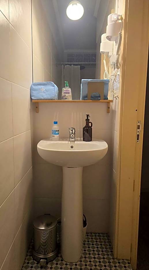 Majesticlara Lisbon Guest House