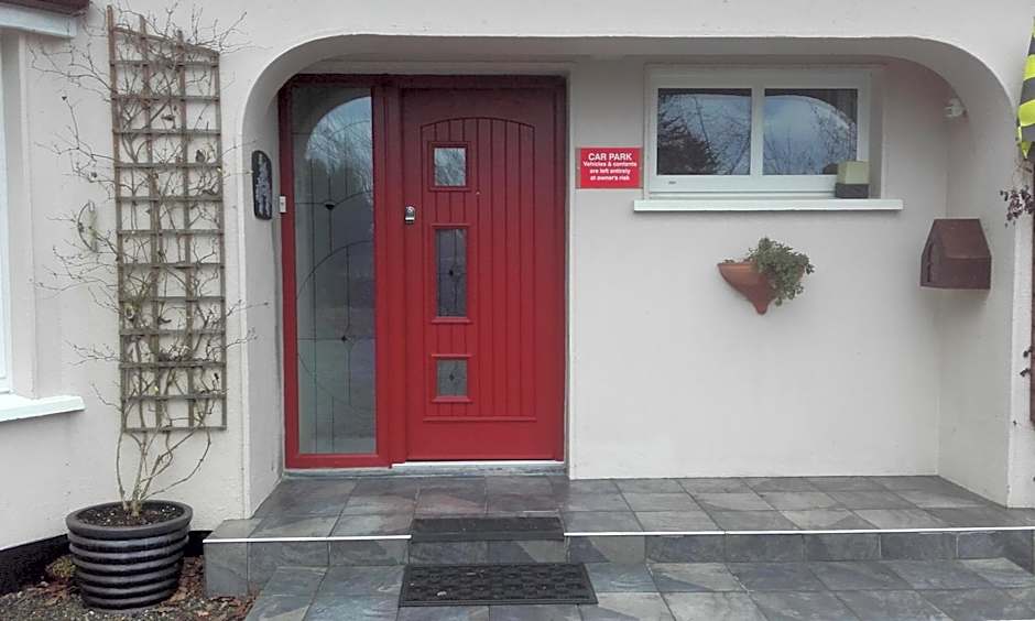 Twin Oaks Bed & Breakfast