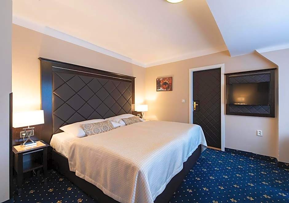 Pytloun Old Armoury Hotel Prague, Stara Zbrojnice