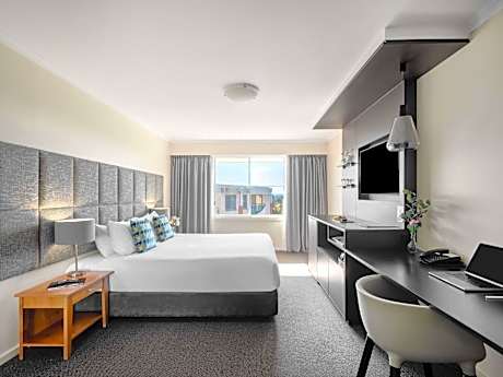 Mantra on Northbourne