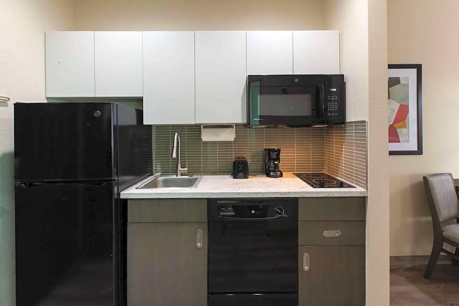 Hawthorn Extended Stay by Wyndham Odessa