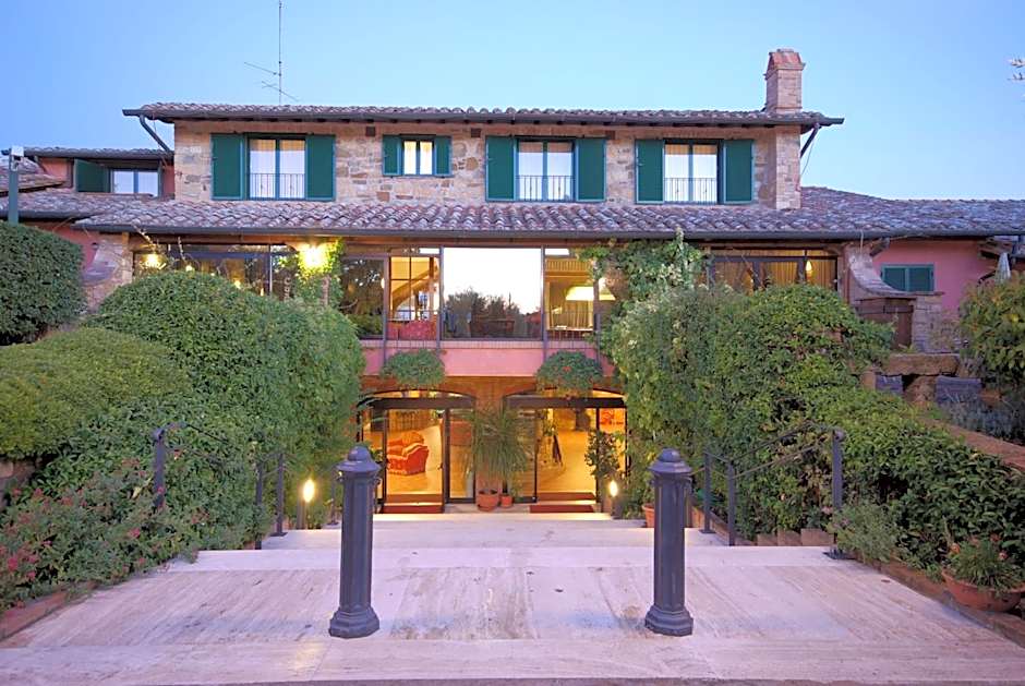 Casanova - Wellness Center La Grotta Etrusca