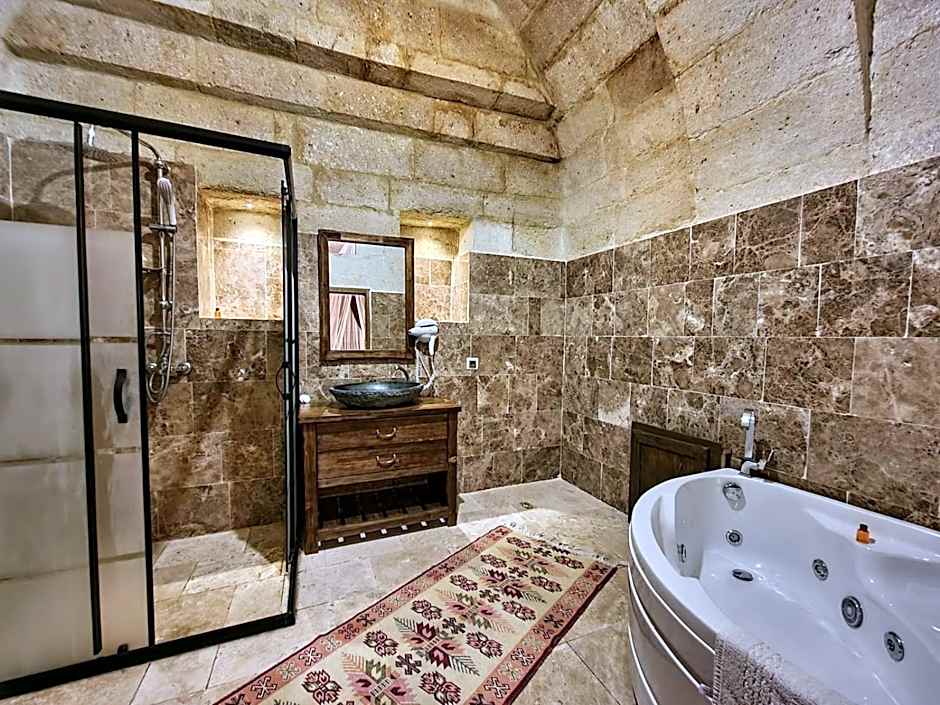 Lavinia Cappadocia Cave