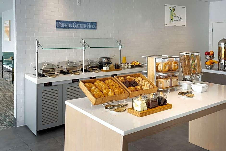 DoubleTree by Hilton Miami North I-95, FL