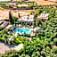 Just V hotel & Spa