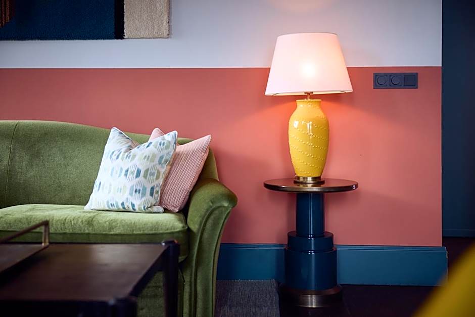 The July - Boat & Co