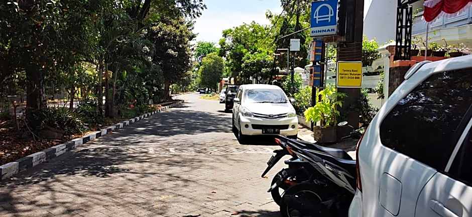 Dinnar Homestay Gayungan Syariah RedPartner