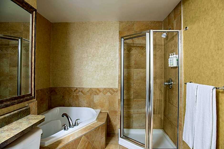 Days Inn & Conference Centre by Wyndham Cranbrook