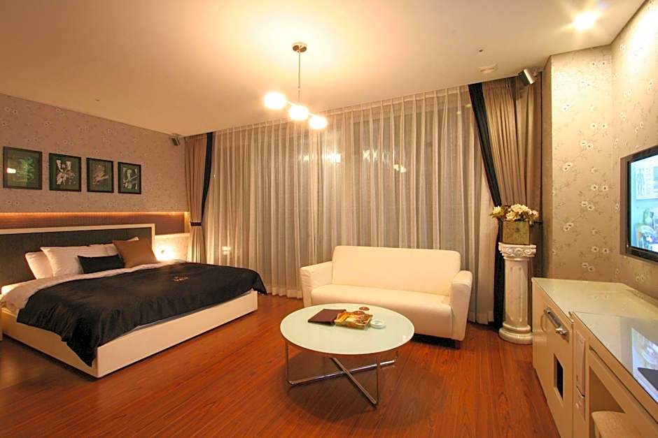Hotel Wiz