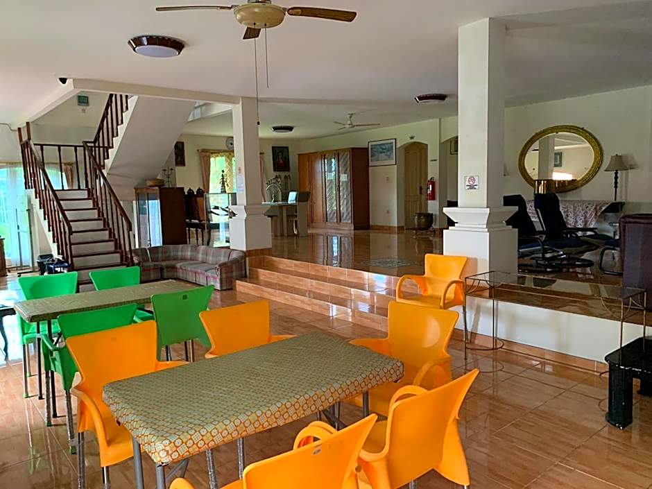 Arimbi Cibulan Suites