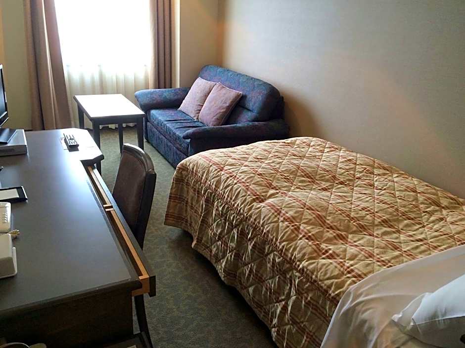 Hotel Crown Hills Takaoka