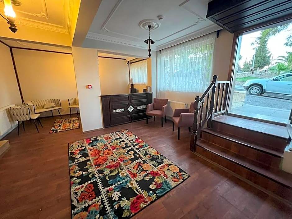 Bella Hotel