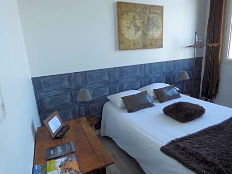 Comfort Double Room with Loire View