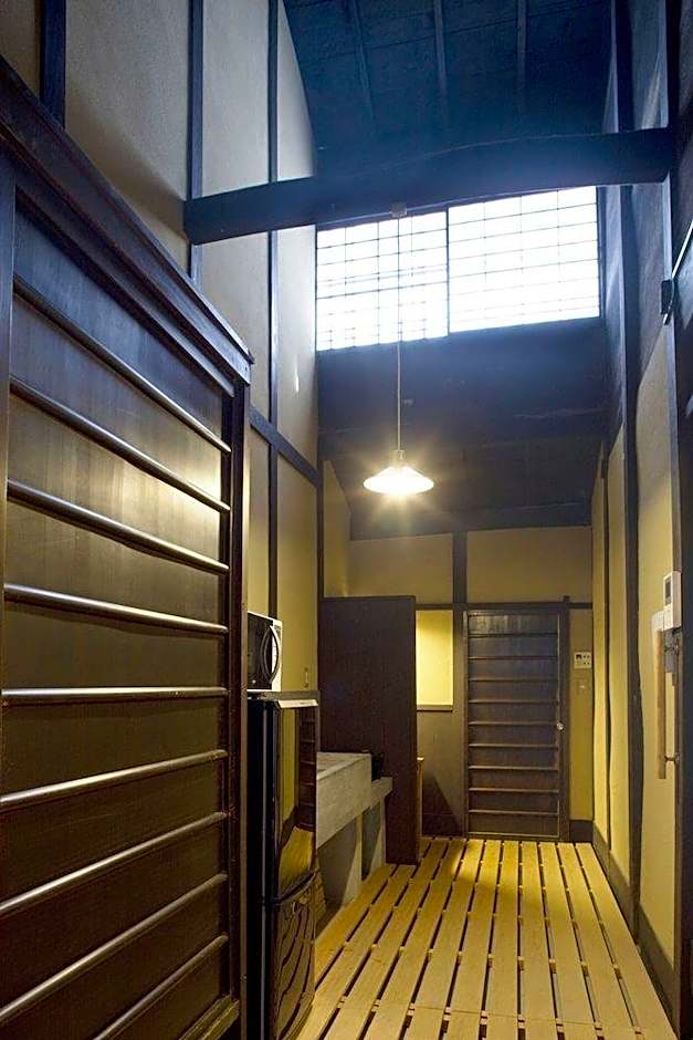 Bettei Demizu Machiya Inn
