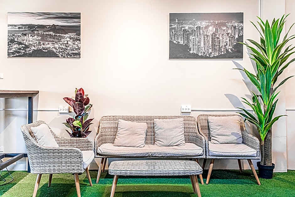 Breakers Hotel Rawai