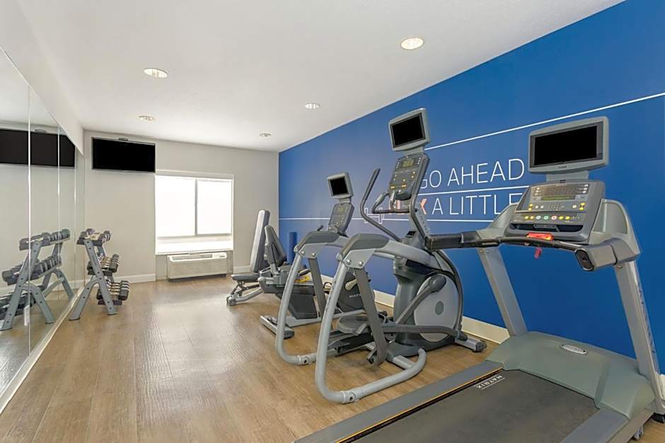 Holiday Inn Express & Suites Jacksonville South - I-295 By IHG