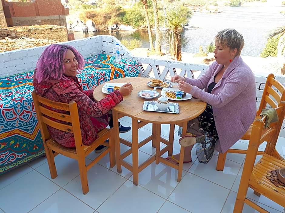 Seko Kato Nile View Hostel