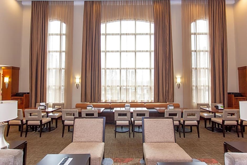 Staybridge Suites Bowling Green, an IHG Hotel
