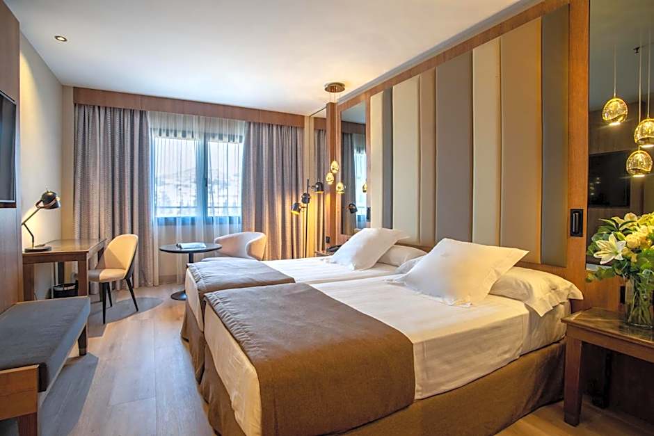 Hotel Granada Center