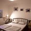 Hostel 24