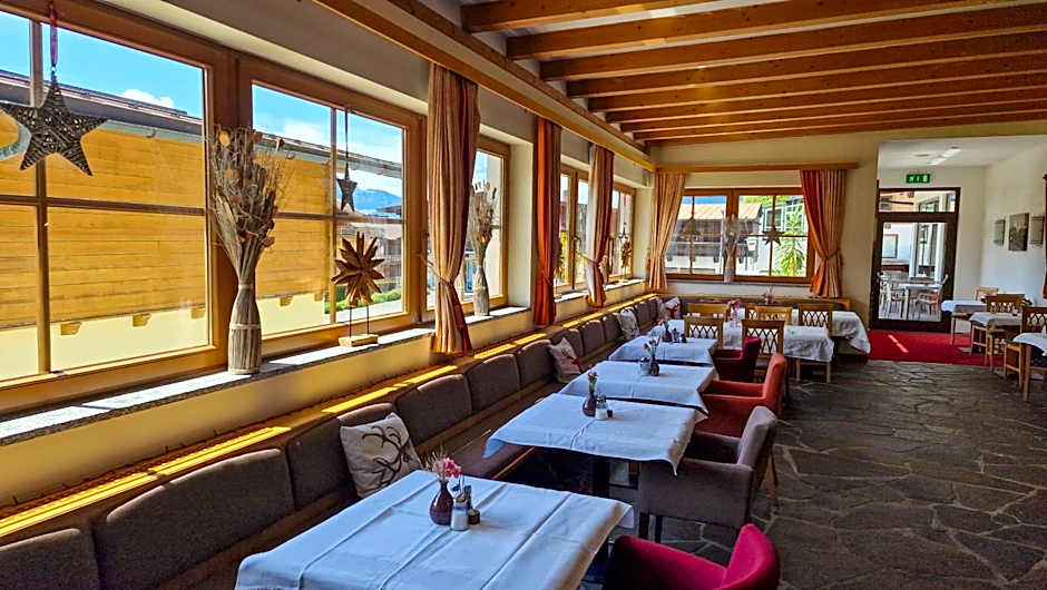 Das Alpin - Hotel Garni Guesthouse