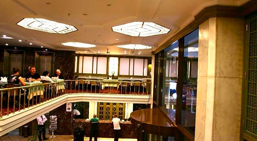 Istanbul Royal Hotel