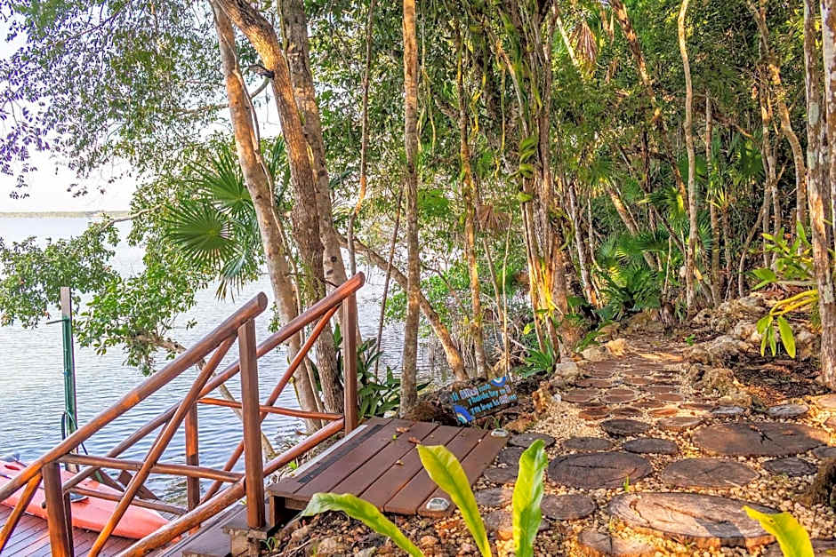 Bacalar Casa Relaxo frente a la Laguna con Muelle Privado