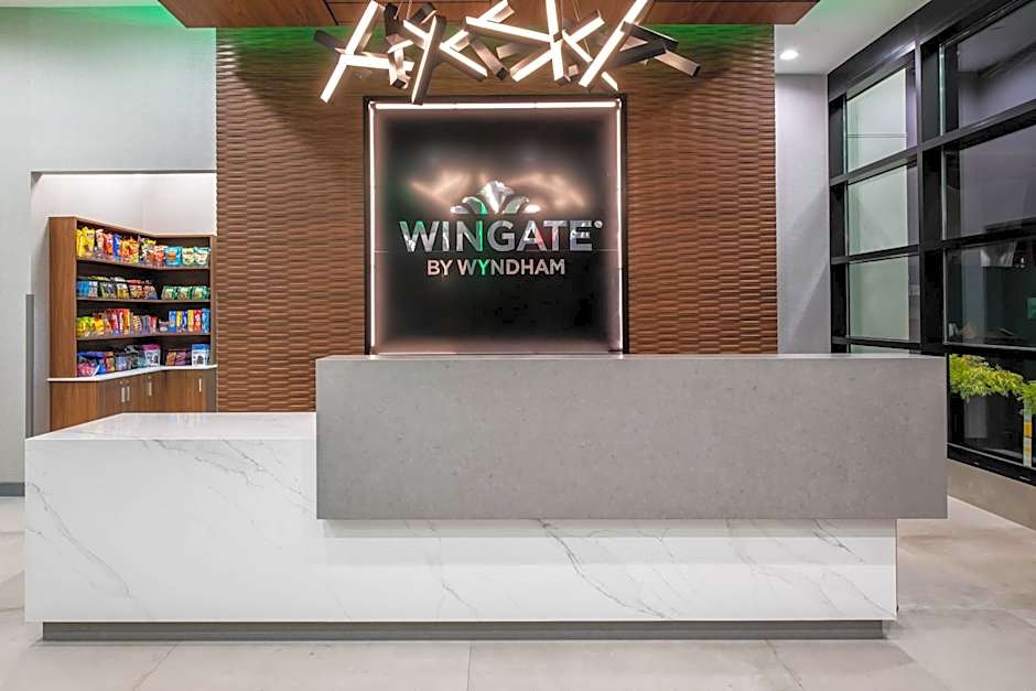 Wingate by Wyndham Long Island City