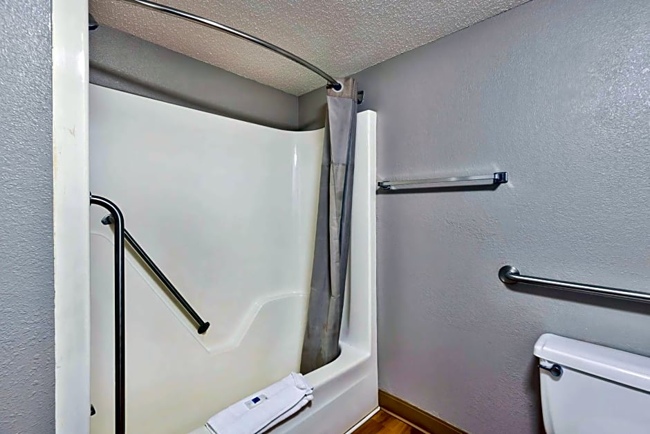 Motel 6-Mount Jackson, VA - Shenandoah