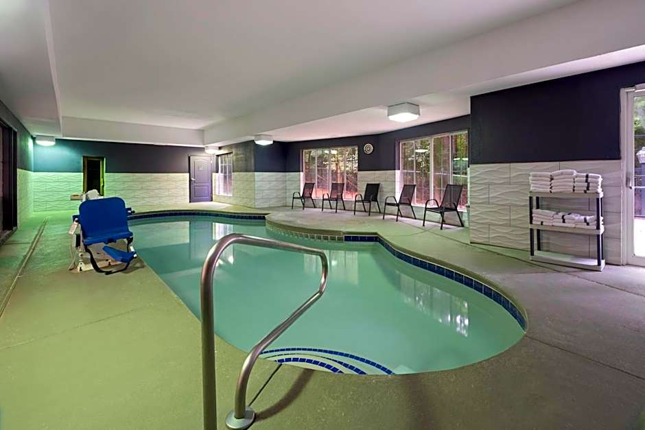 La Quinta Inn & Suites by Wyndham Atlanta Stockbridge