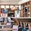 Hampton Inn & Suites by Hilton Salamanca Bajio