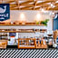 Sleep Whale Hotel