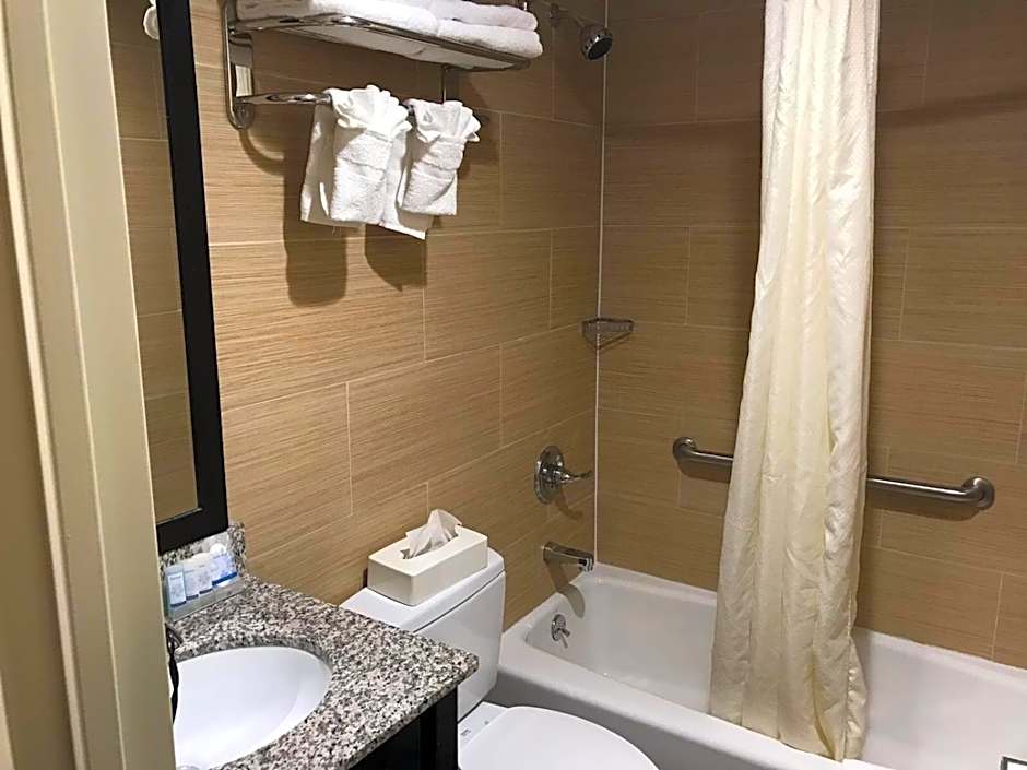 Days Inn by Wyndham Brooklyn Borough Park