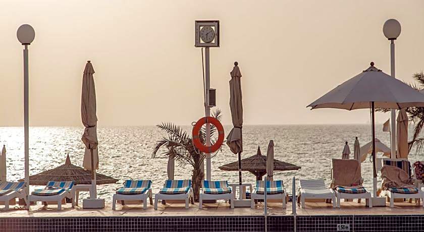 Sharjah Carlton Hotel