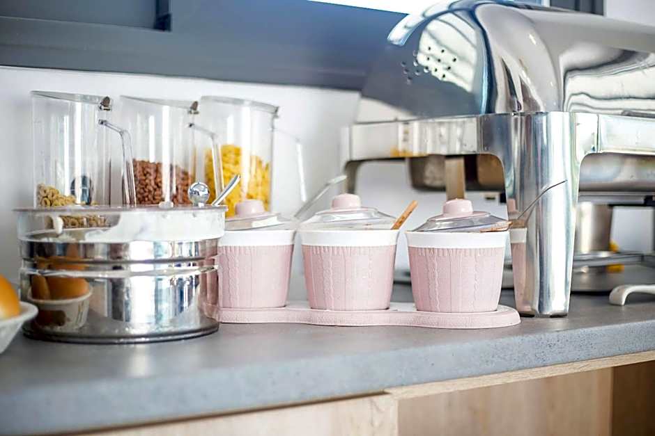 Madison Boutique, Faliraki