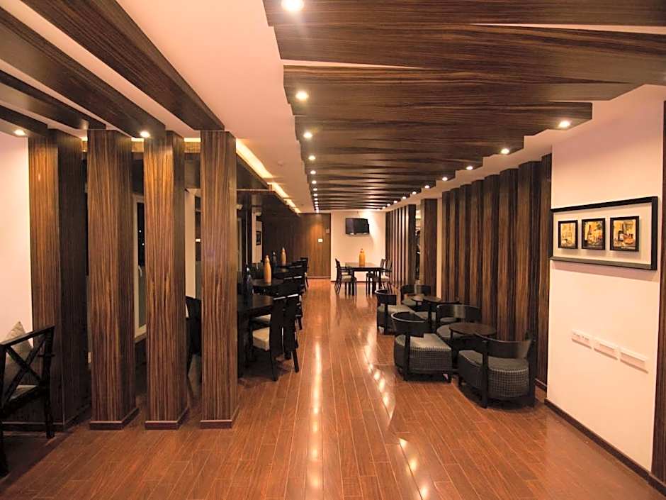 Le Poshe, Kodaikanal