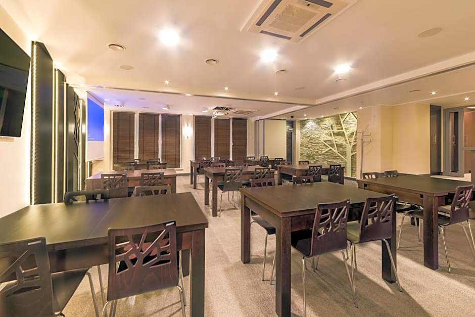 Villa Buki Pokoje & SPA