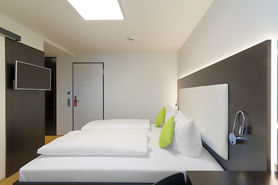 sevenDays Hotel BoardingHouse Mannheim