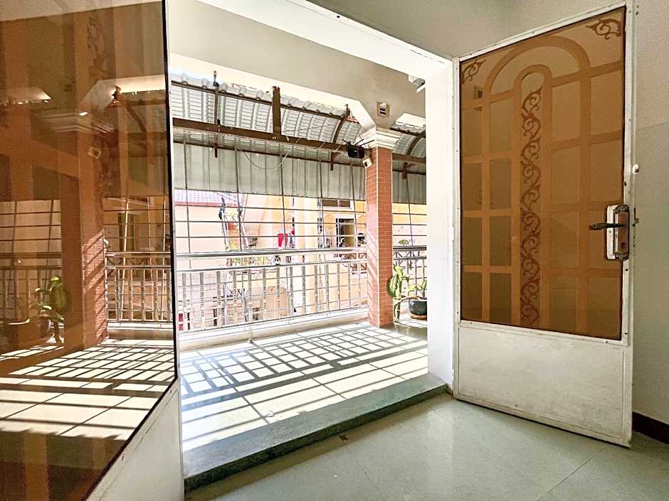 SKY Residence - 50m to Museum and Riverside