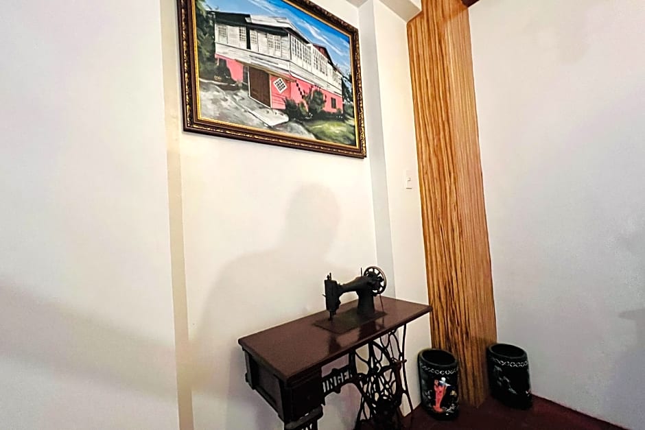 MC's L Transient House