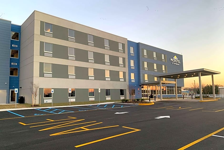 Microtel Inn & Suites by Wyndham Rehoboth Beach