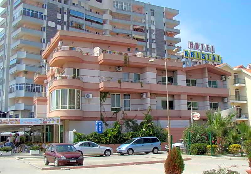 Kristal Hotel