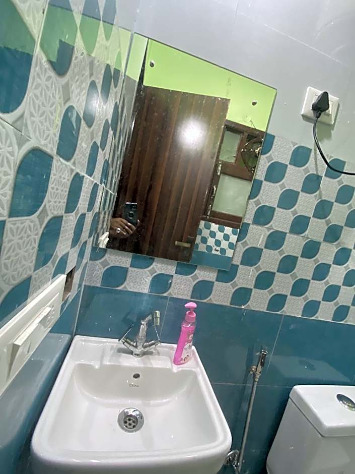Pause Lavish Living Gurgaon – Gurgaon, NY