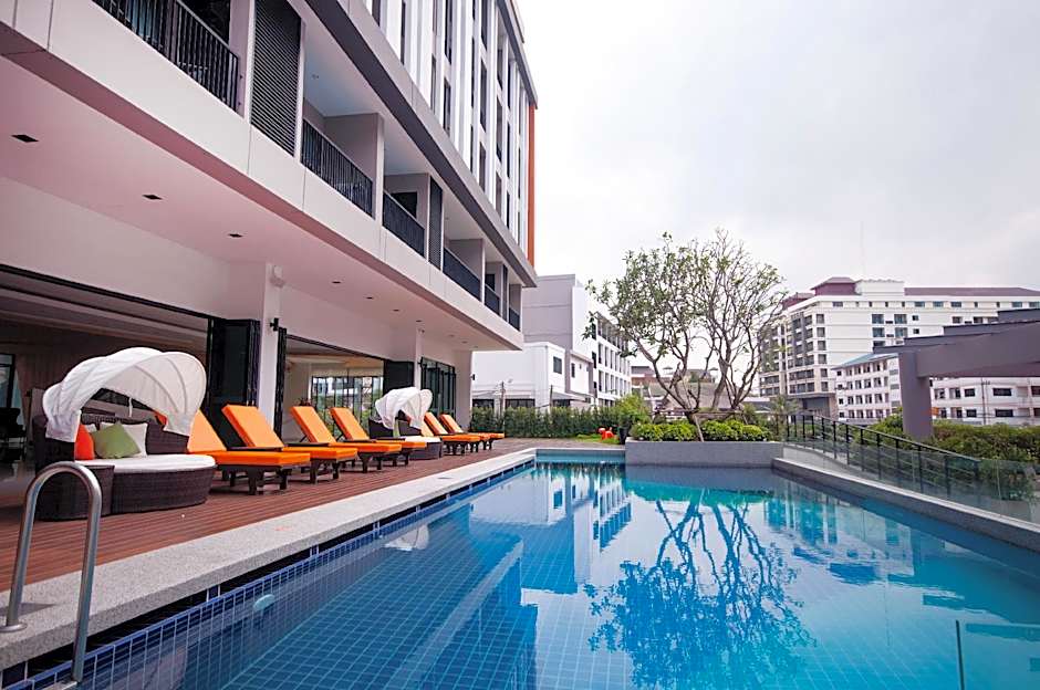 J Inspired Hotel Pattaya