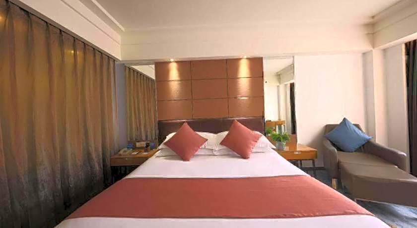 Downtown Hotel