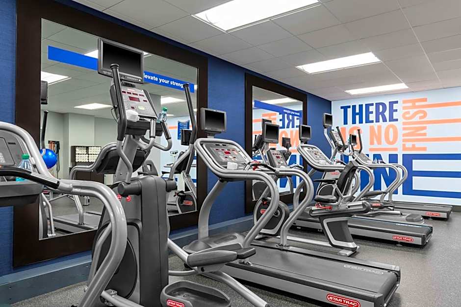 Hampton Inn By Hilton & Suites Madison Downtown