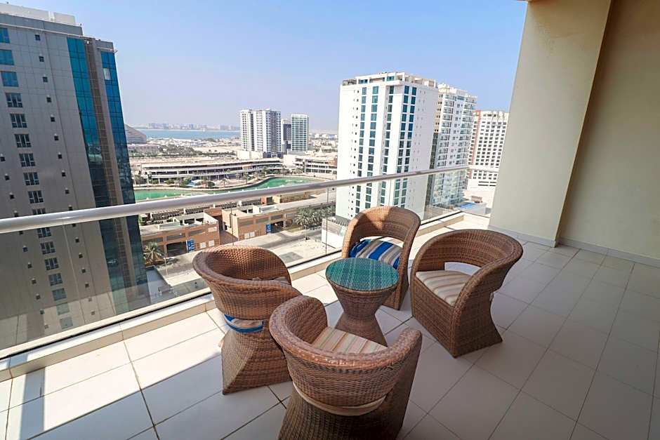 Gulf Suites Hotel Amwaj